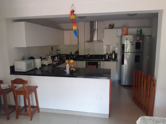 Apartamento de 5 alcobas en venta en Manga, Cartagena, 218 m² · foto 4 de 18
