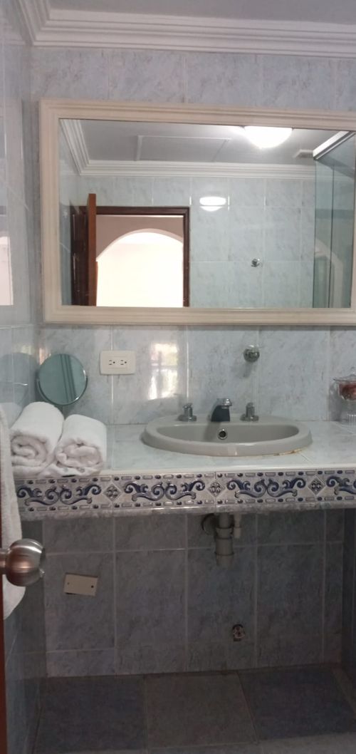 Apartamento de 5 alcobas en venta en Manga, Cartagena, 218 m² · foto 11 de 18