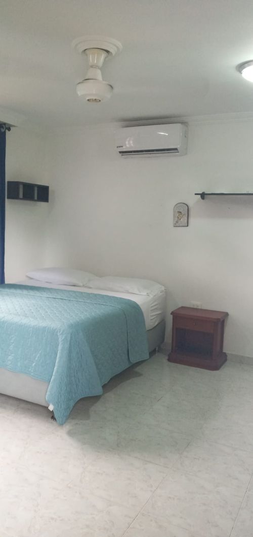 Apartamento de 5 alcobas en venta en Manga, Cartagena, 218 m² · foto 14 de 18