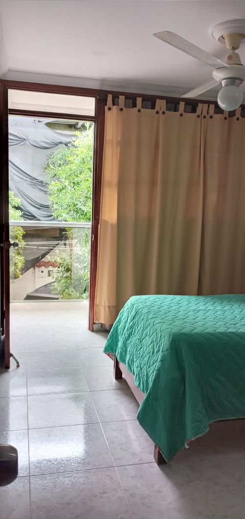 Apartamento de 5 alcobas en venta en Manga, Cartagena, 218 m² · foto 17 de 18