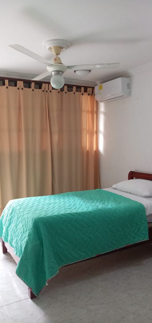 Apartamento de 5 alcobas en venta en Manga, Cartagena, 218 m² · foto 18 de 18