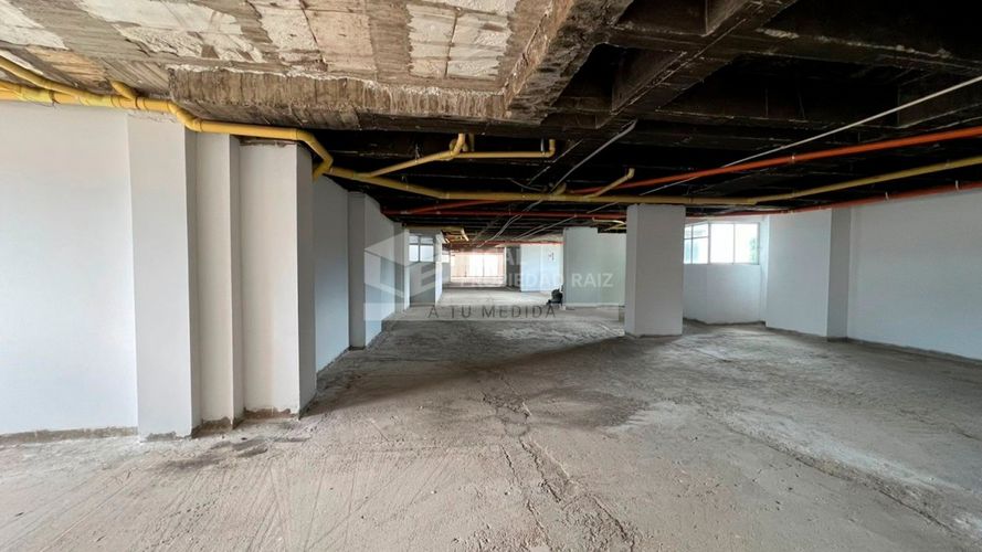 Bodega en arriendo en Buenos Aires, Bello, 390 m² · foto 4 de 10