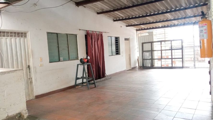 Casa de 7 alcobas en arriendo en Centro, Piedecuesta, 450 m² · foto 6 de 18