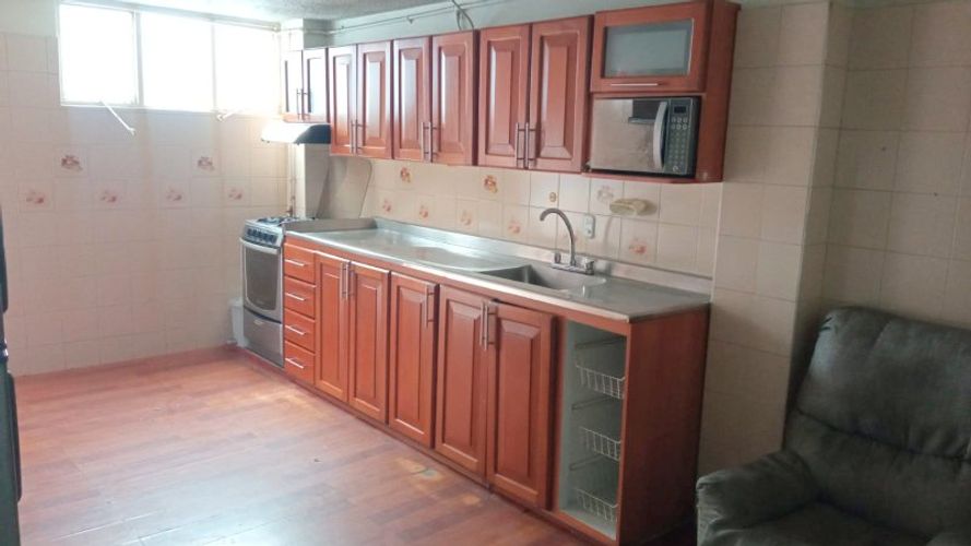 Casa de 7 alcobas en arriendo en Centro, Piedecuesta, 450 m² · foto 9 de 18