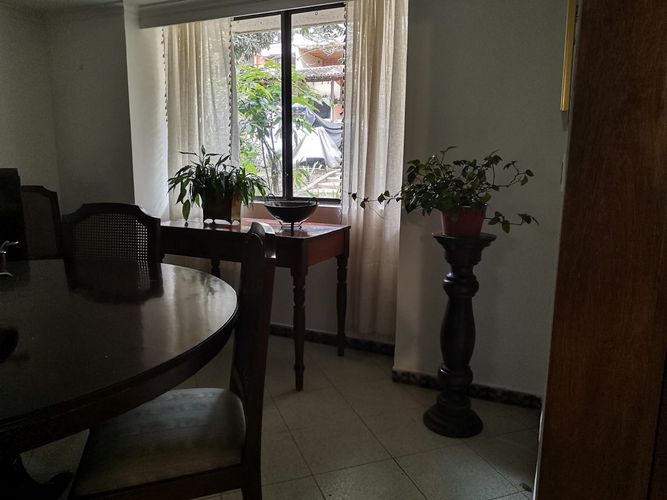 Casa de 3 alcobas en venta en Loma Del Escobero, Envigado, 235 m² · foto 5 de 24