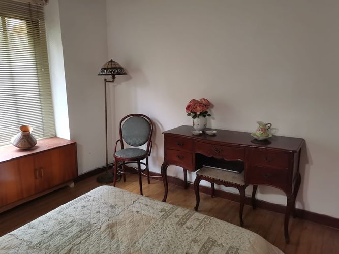 Casa de 3 alcobas en venta en Loma Del Escobero, Envigado, 235 m² · foto 11 de 24