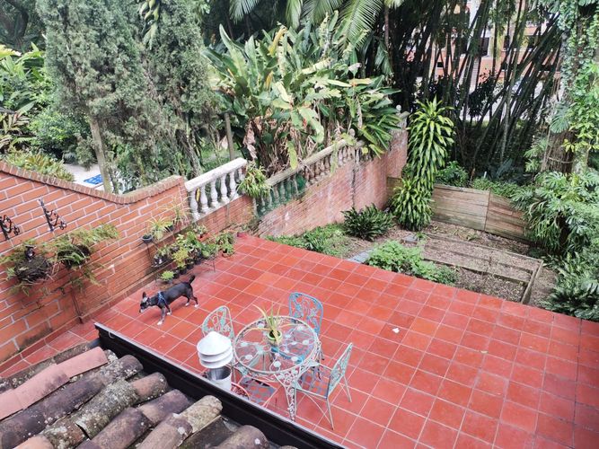 Casa de 3 alcobas en venta en Loma Del Escobero, Envigado, 235 m² · foto 21 de 24