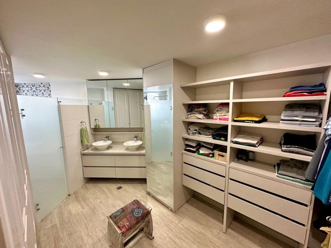 Apartamento de 3 alcobas en venta en Santa Monica, Cali, 246 m² · foto 10 de 13