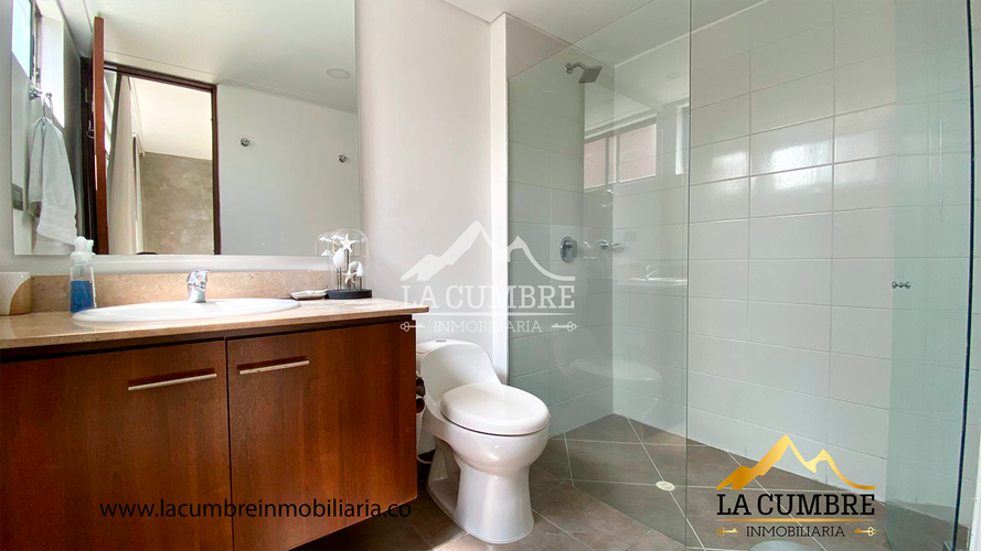 Apartamento de 3 alcobas en arriendo en La Florida, Medellín, 160 m² · foto 11 de 12