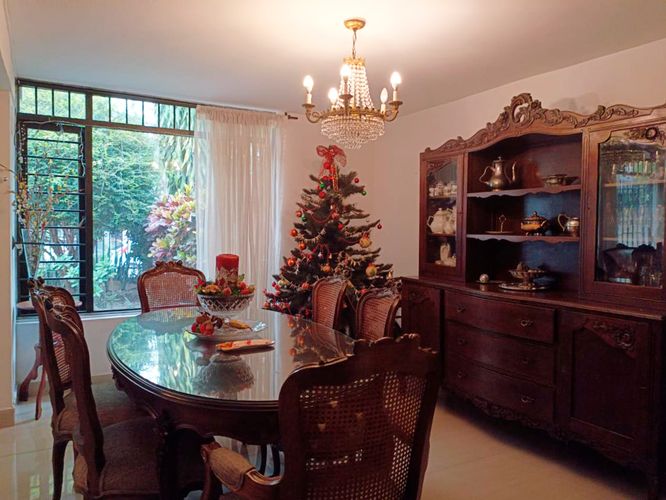 Local en arriendo en Belén, Medellín, 233 m² · foto 2 de 19