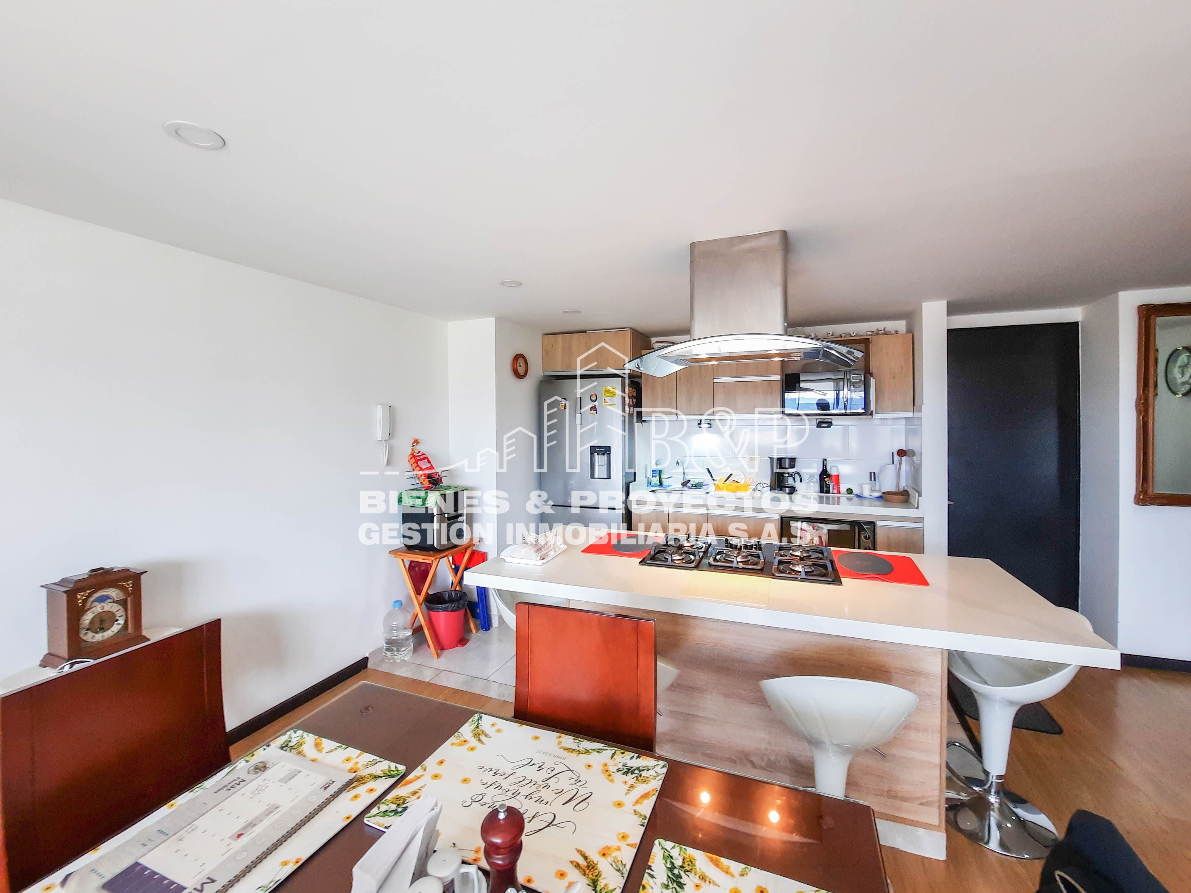 Apartamento en venta en Julio Caro, Zipaquirá · foto 2 de 24