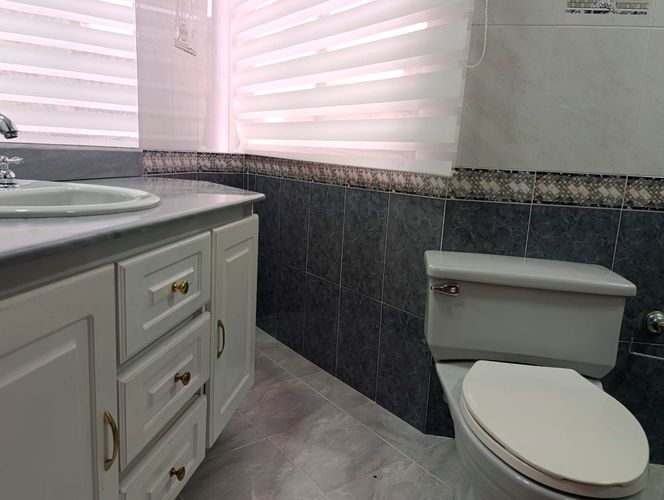 Apartamento de 4 alcobas en arriendo en El Poblado, Medellín, 365 m² · foto 15 de 20