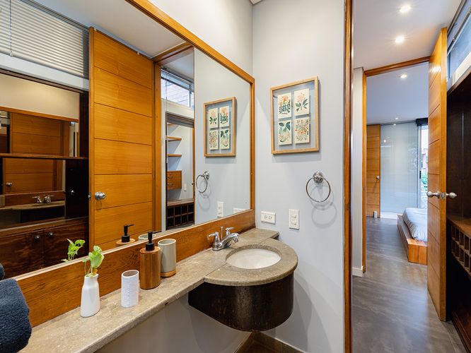 Apartamento de 2 alcobas en arriendo en El Poblado, Medellín, 86 m² · foto 14 de 15