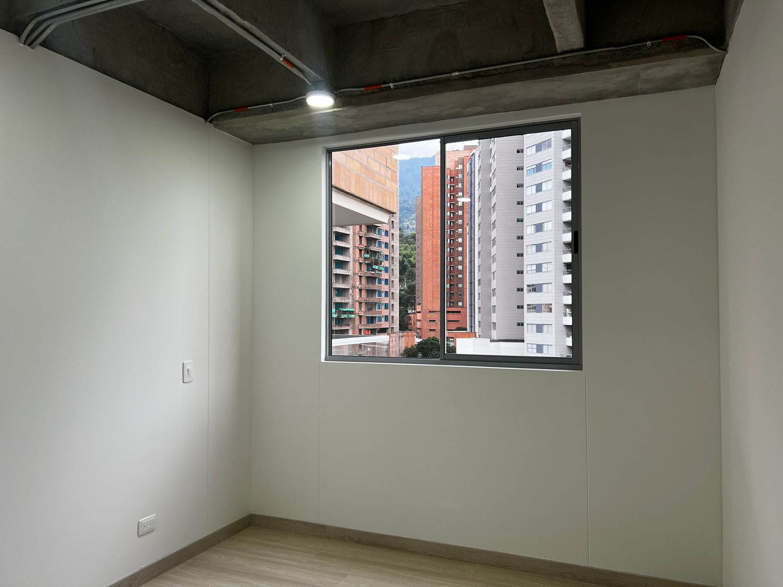 Apartamento en arriendo en Cumbres, Envigado · foto 6 de 15