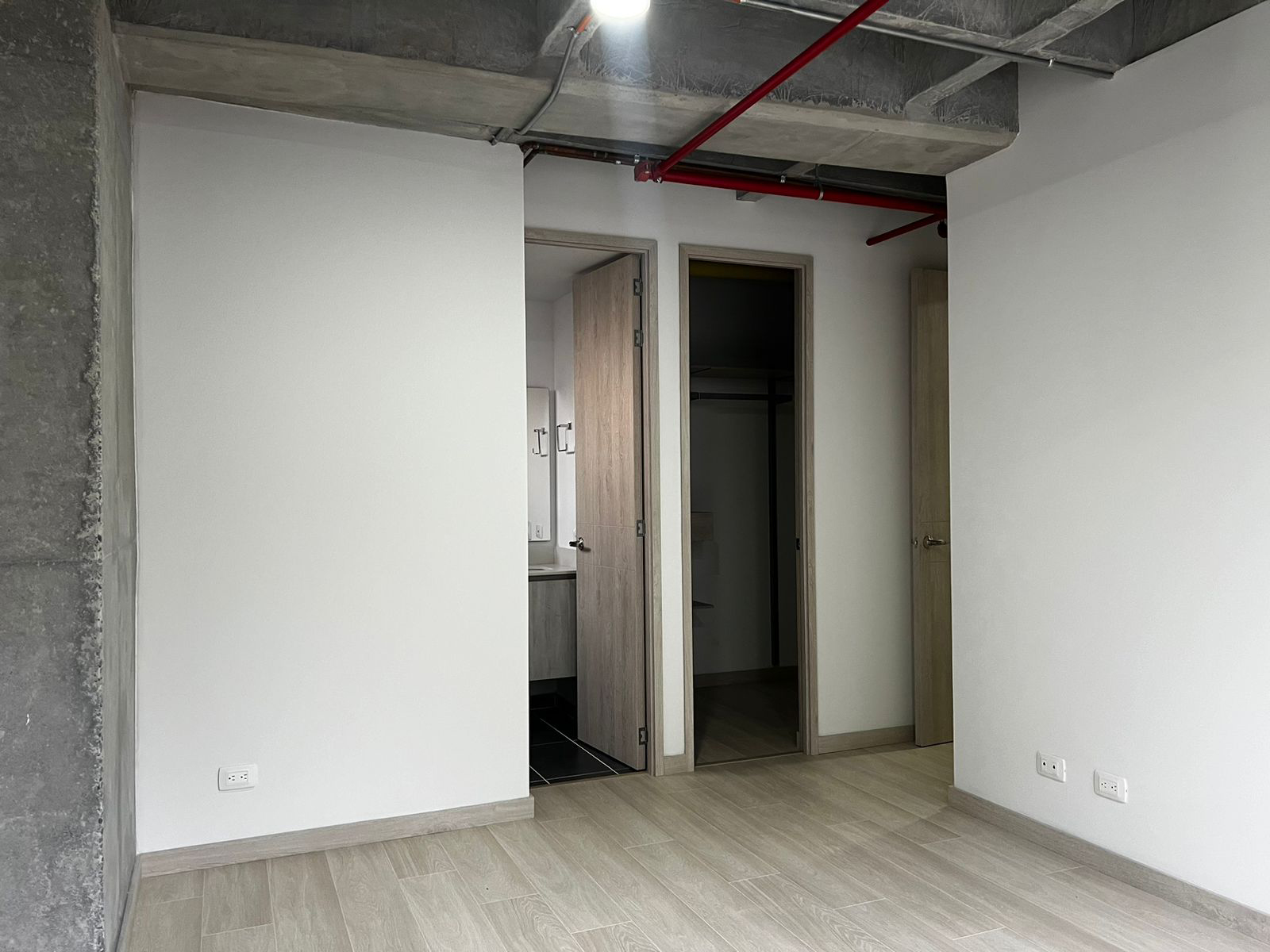 Apartamento en arriendo en Cumbres, Envigado · foto 8 de 15