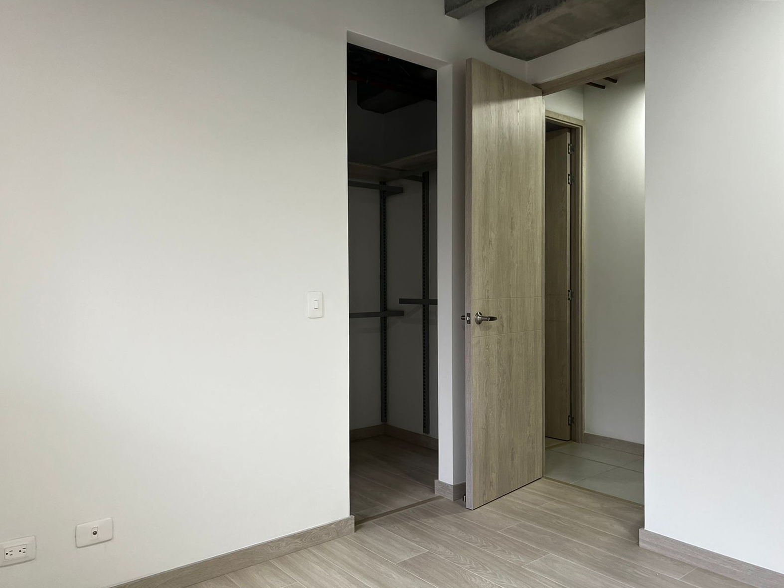 Apartamento en arriendo en Cumbres, Envigado · foto 10 de 15