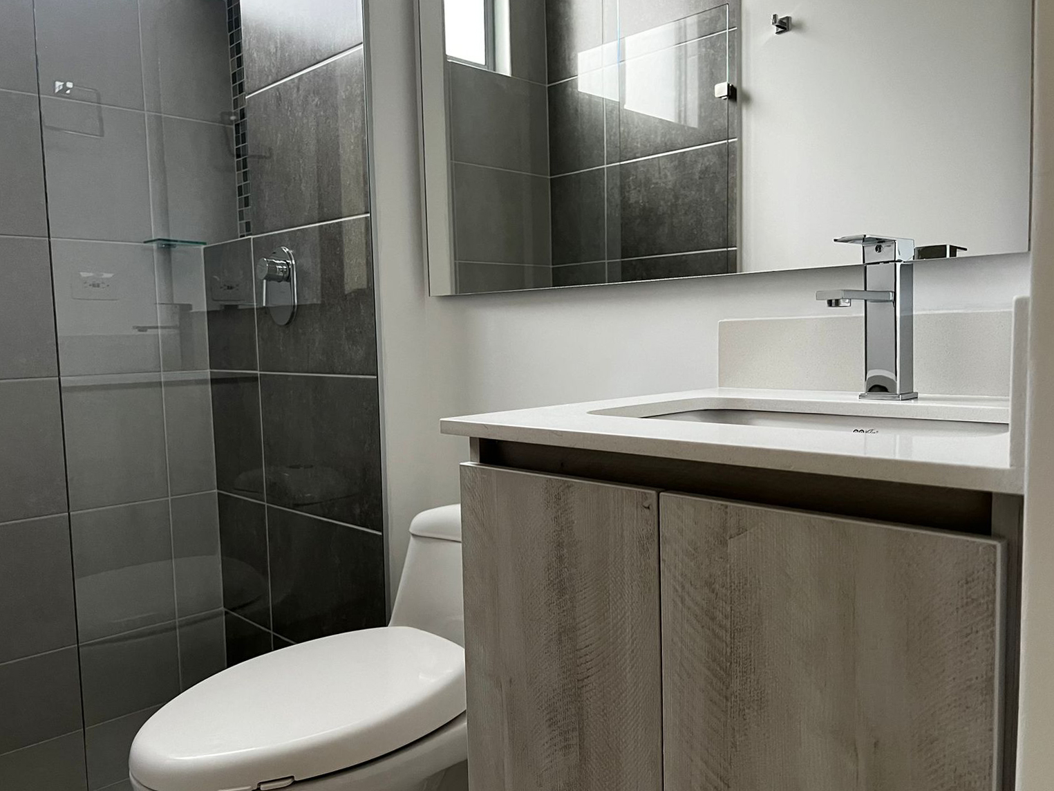 Apartamento en arriendo en Cumbres, Envigado · foto 13 de 15