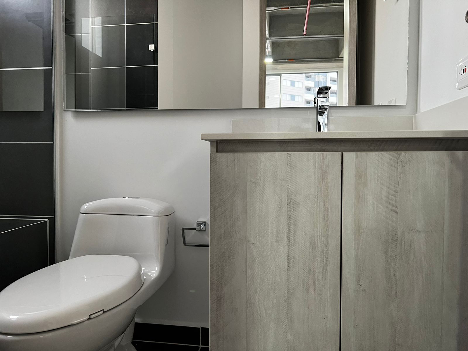 Apartamento en arriendo en Cumbres, Envigado · foto 14 de 15