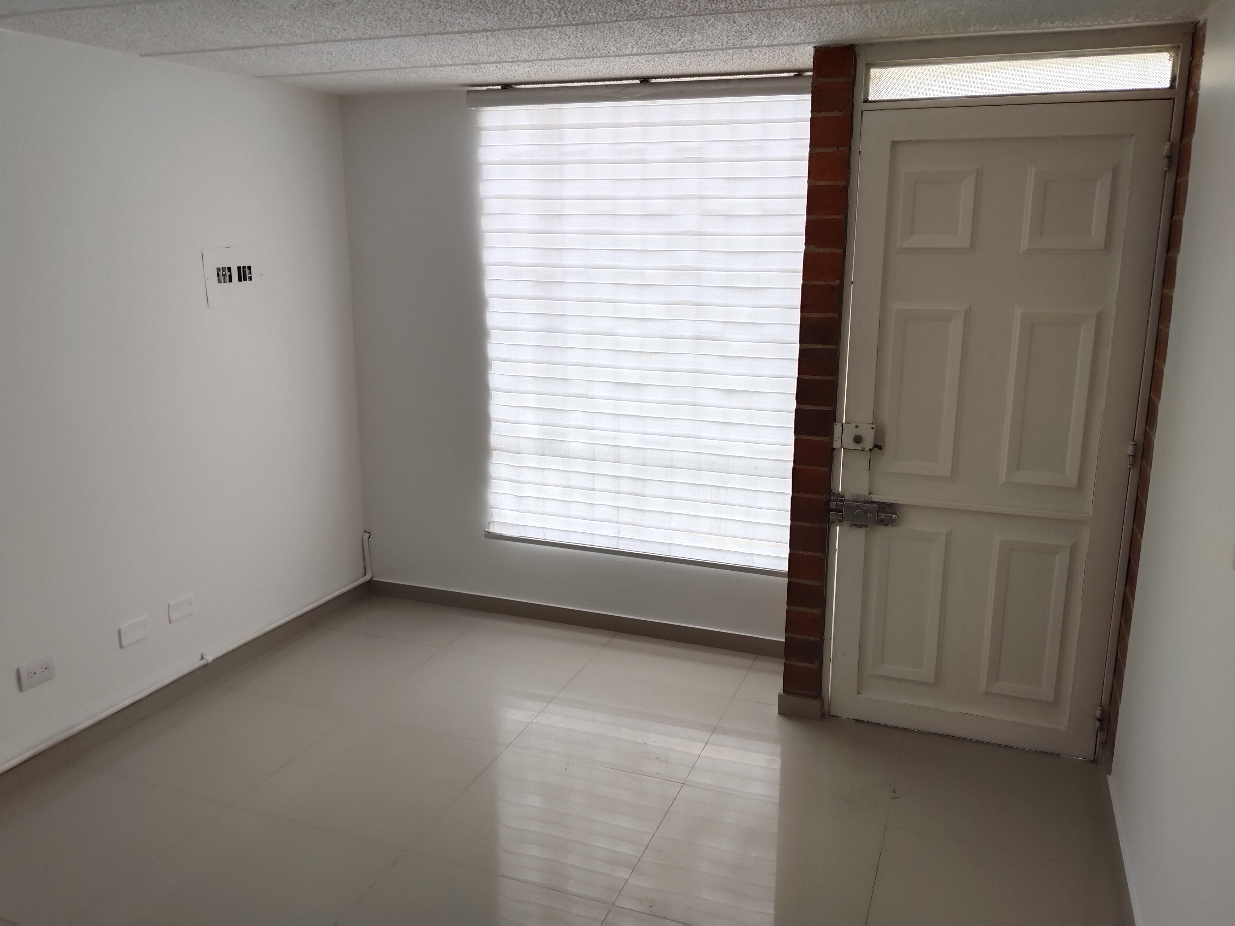 Casa en venta en Alameda, Bogotá · foto 2 de 21