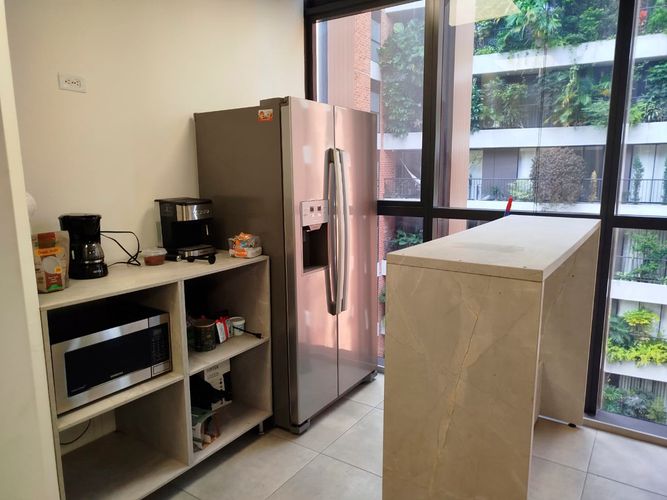 Oficina en arriendo en El Poblado, Medellín, 42 m² · foto 7 de 15