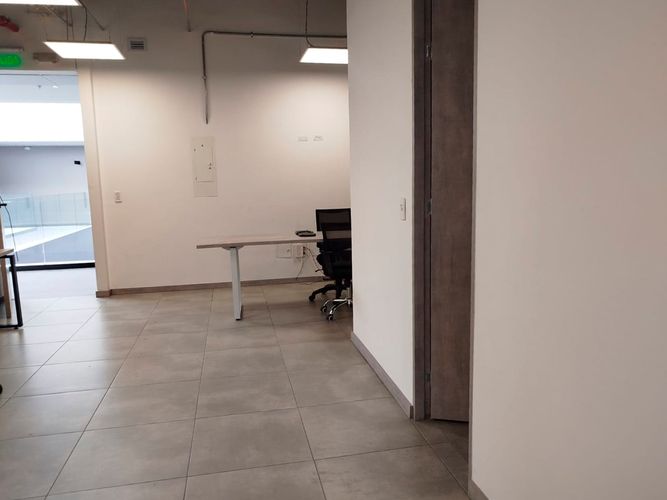 Oficina en arriendo en El Poblado, Medellín, 42 m² · foto 13 de 15