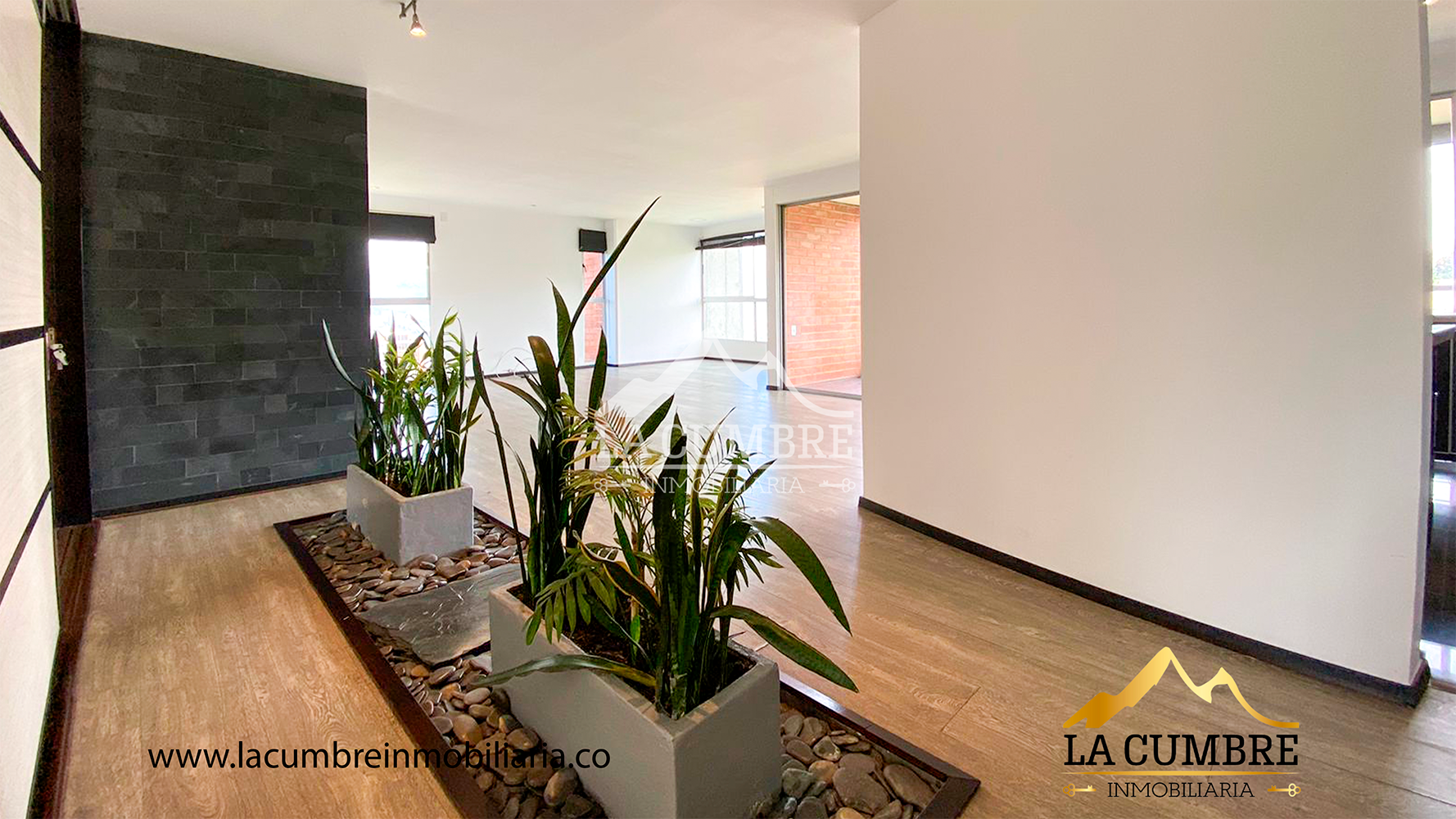 Apartamento en arriendo en El Tesoro, Medellín · foto 2 de 14