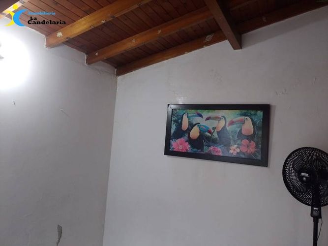 Casa de 3 alcobas en venta en Berlin, Medellín, 256 m² · foto 8 de 16