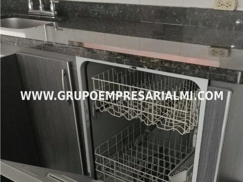 Apartamento en venta en El velodromo, Medellín 4