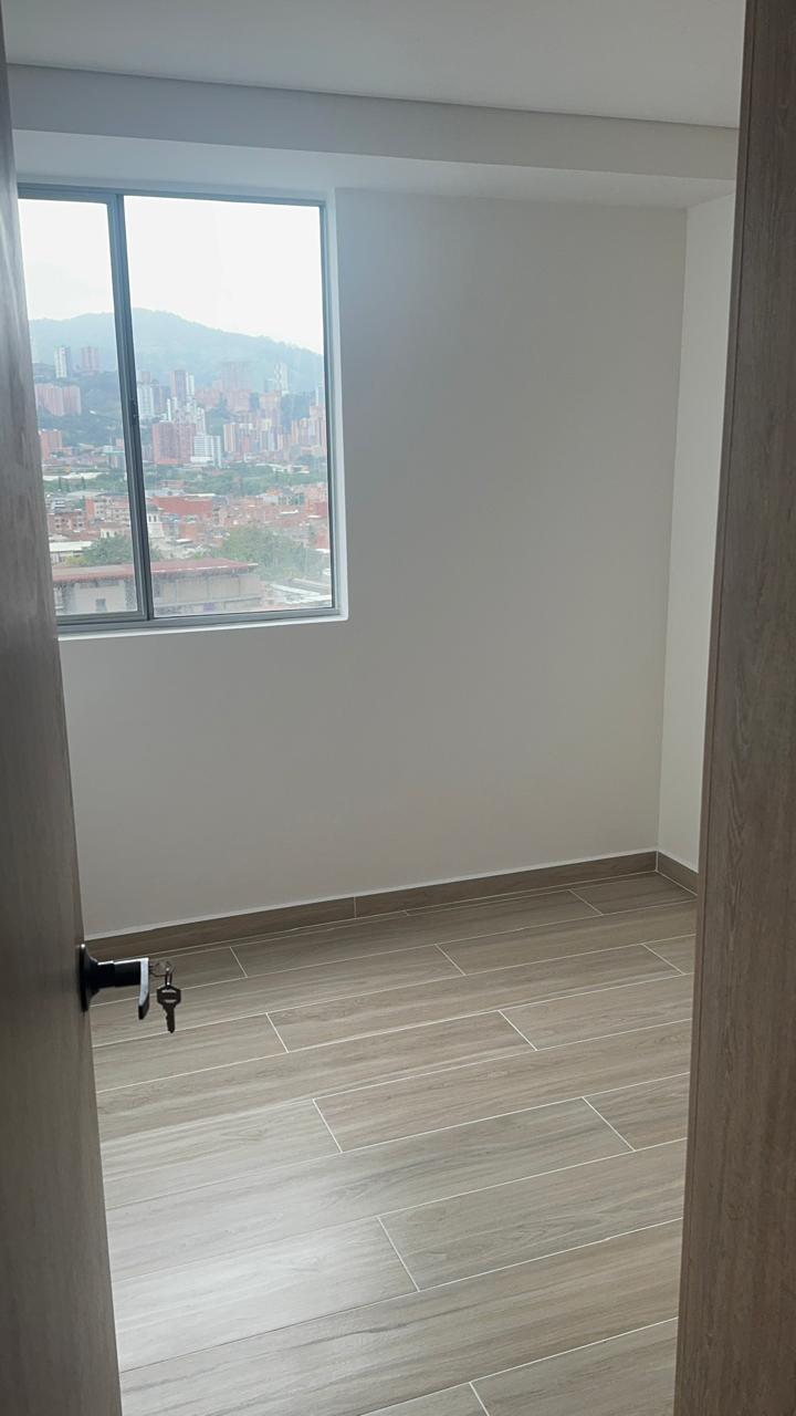Apartamento en venta en Centro, Itagüí · foto 12 de 24