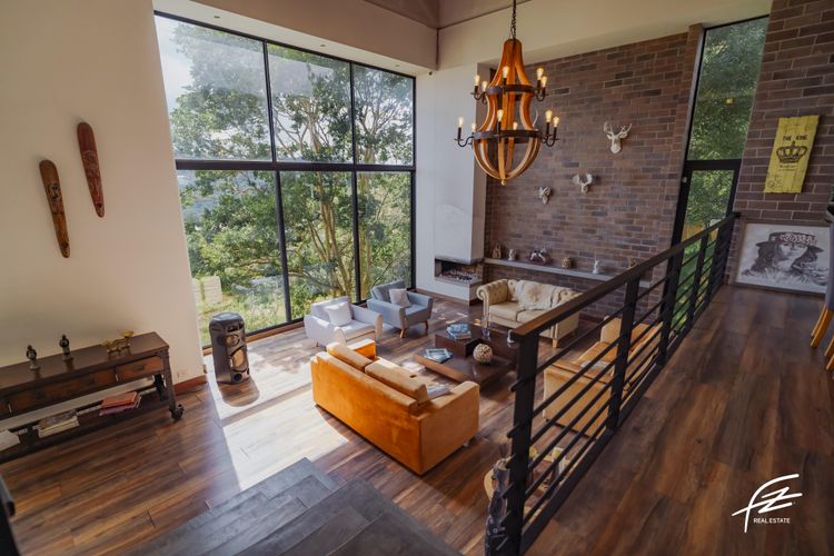 Casa de 4 alcobas en venta en Pantanillo, Envigado, 450 m² · foto 4 de 23