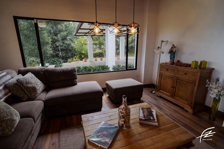 Casa de 4 alcobas en venta en Pantanillo, Envigado, 450 m² · foto 14 de 23