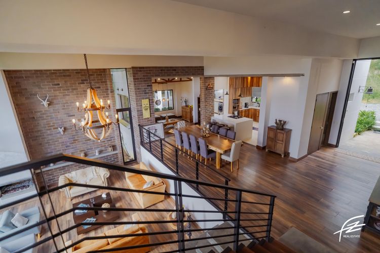 Casa de 4 alcobas en venta en Pantanillo, Envigado, 450 m² · foto 20 de 23