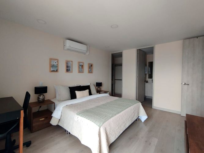 Apartamento de 3 alcobas en arriendo en El Poblado, Medellín, 88 m² · foto 8 de 17