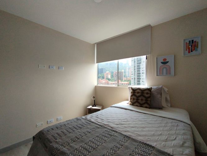 Apartamento de 3 alcobas en arriendo en El Poblado, Medellín, 88 m² · foto 15 de 17