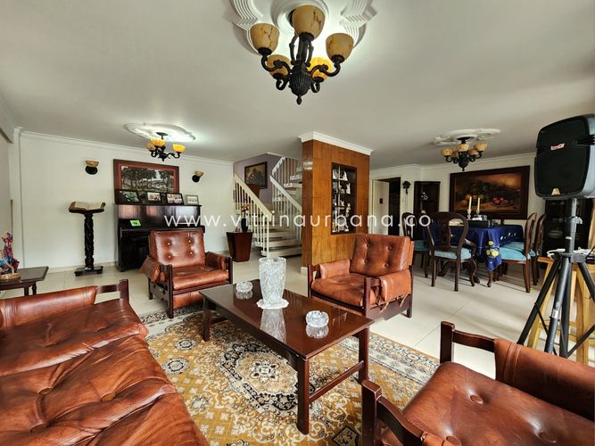 Casa de 5 alcobas en venta en Cabecera Del Llano, Bucaramanga, 525 m² · foto 14 de 24