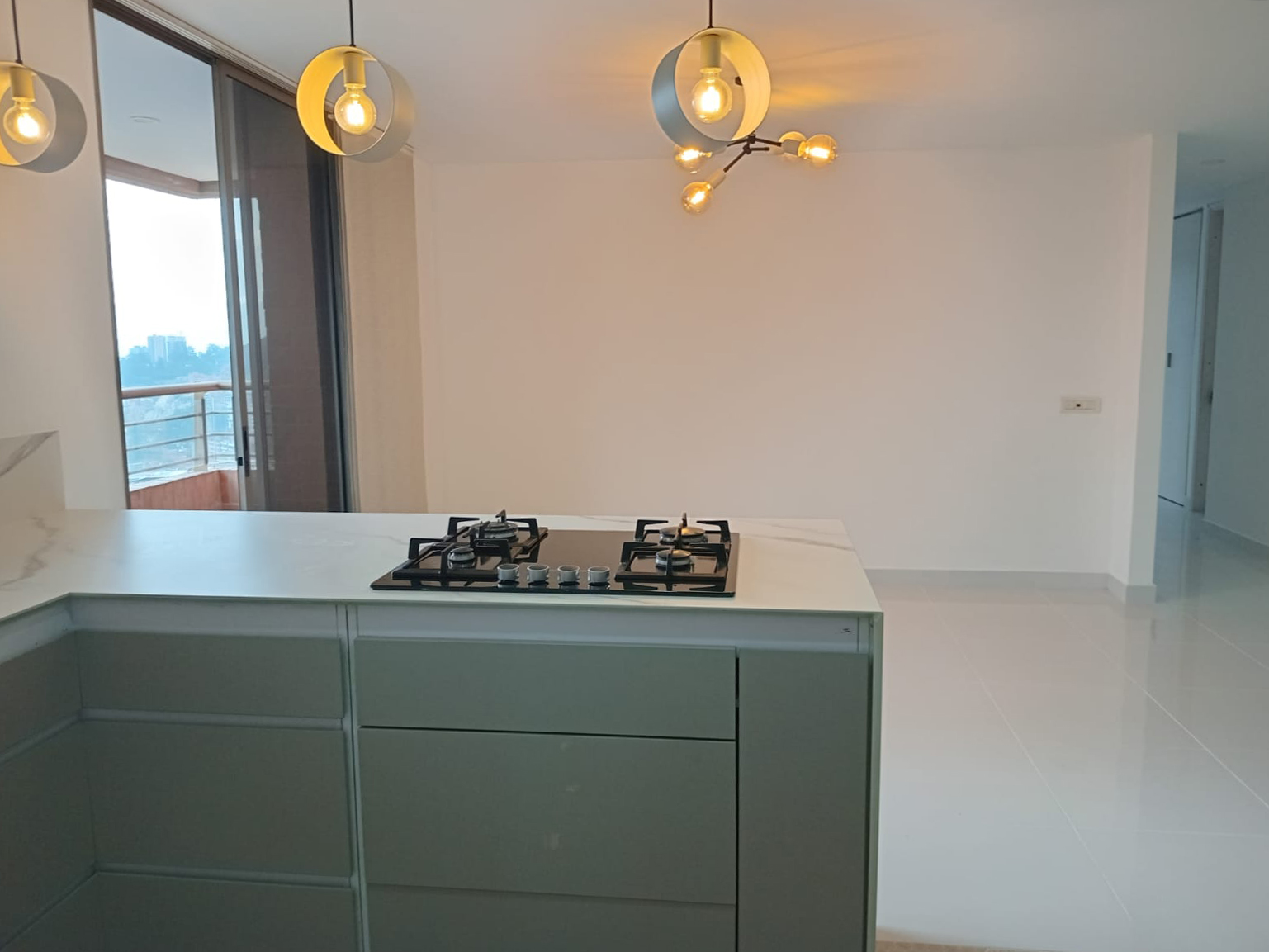 Apartamento en arriendo en El Tesoro, Medellín · foto 15 de 19
