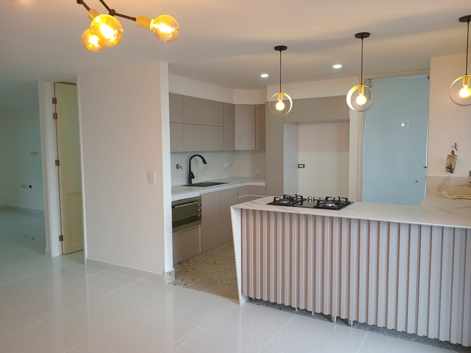 Apartamento en arriendo en El Tesoro, Medellín · foto 16 de 19