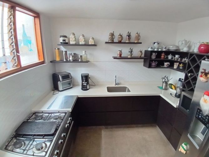 Casa en arriendo en Conquistadores, Medellín, 350 m² · foto 10 de 24