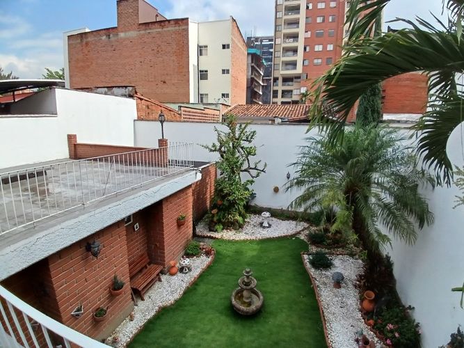 Casa en arriendo en Conquistadores, Medellín, 350 m² · foto 24 de 24