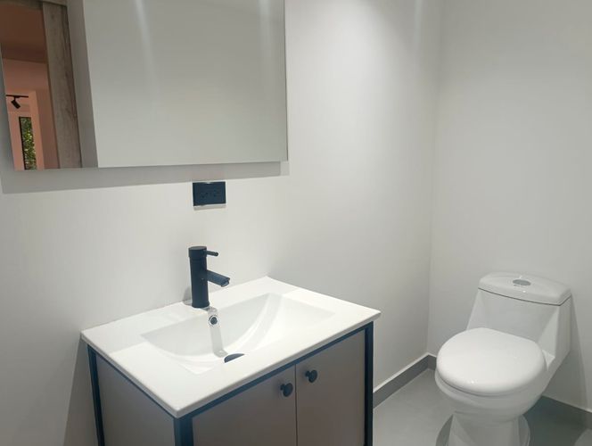Apartamento de 3 alcobas en venta en El Tesoro, Medellín, 143 m² · foto 18 de 20