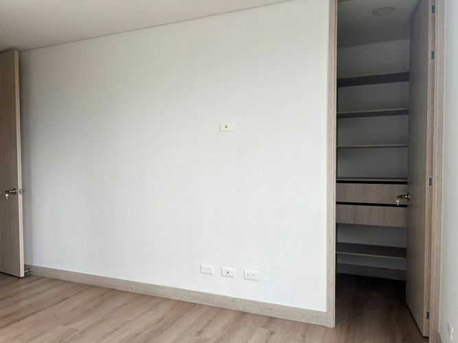 Apartamento de 2 alcobas en venta en Escobero, Envigado, 97 m² · foto 13 de 17