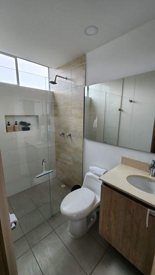 Apartamento de 2 alcobas en venta en Tres Esquinas, Sabaneta, 73 m² · foto 10 de 10