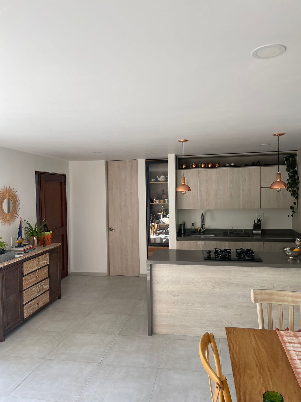 Apartamento en venta en Loma Del Esmeraldal, Envigado · foto 3 de 12