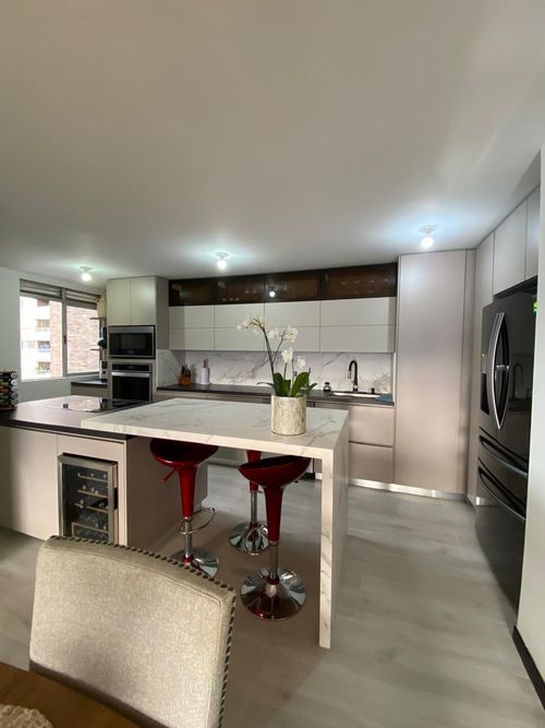Apartamento de 3 alcobas en venta en La Florida, Medellín, 154 m² · foto 6 de 8