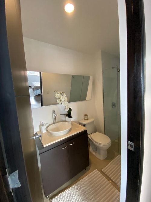 Apartamento de 3 alcobas en venta en La Florida, Medellín, 154 m² · foto 8 de 8