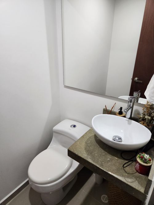Apartamento en venta en Loma Del Esmeraldal, Envigado · foto 6 de 8