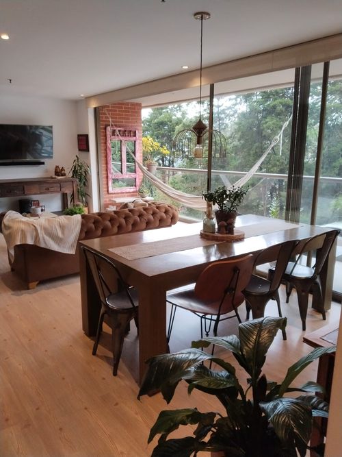 Apartamento de 3 alcobas en venta en El Poblado, Medellín, 109 m² · foto 2 de 11