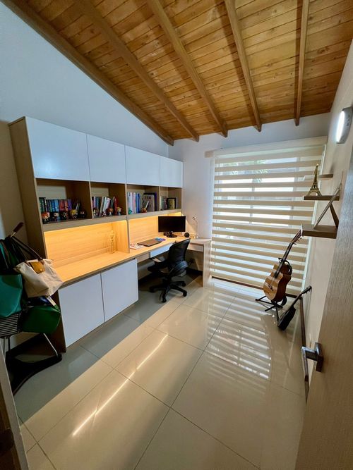 Casa de 3 alcobas en venta en Loma Del Esmeraldal, Envigado, 170 m² · foto 5 de 14