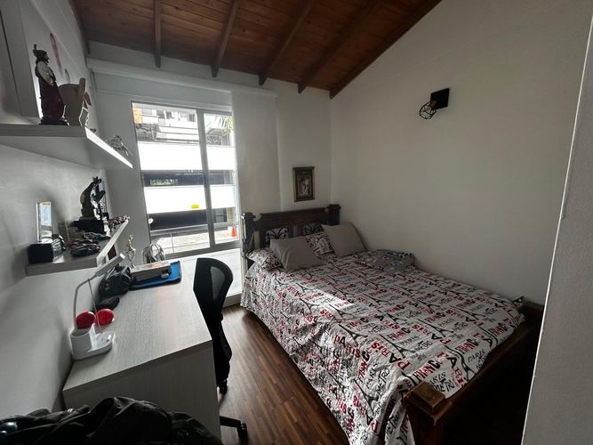 Casa de 3 alcobas en venta en Loma Del Esmeraldal, Envigado, 173 m² · foto 5 de 11