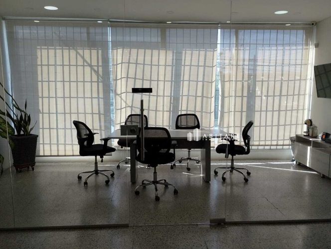 Bodega en arriendo en El Bosque, Cartagena, 83 m² · foto 2 de 4
